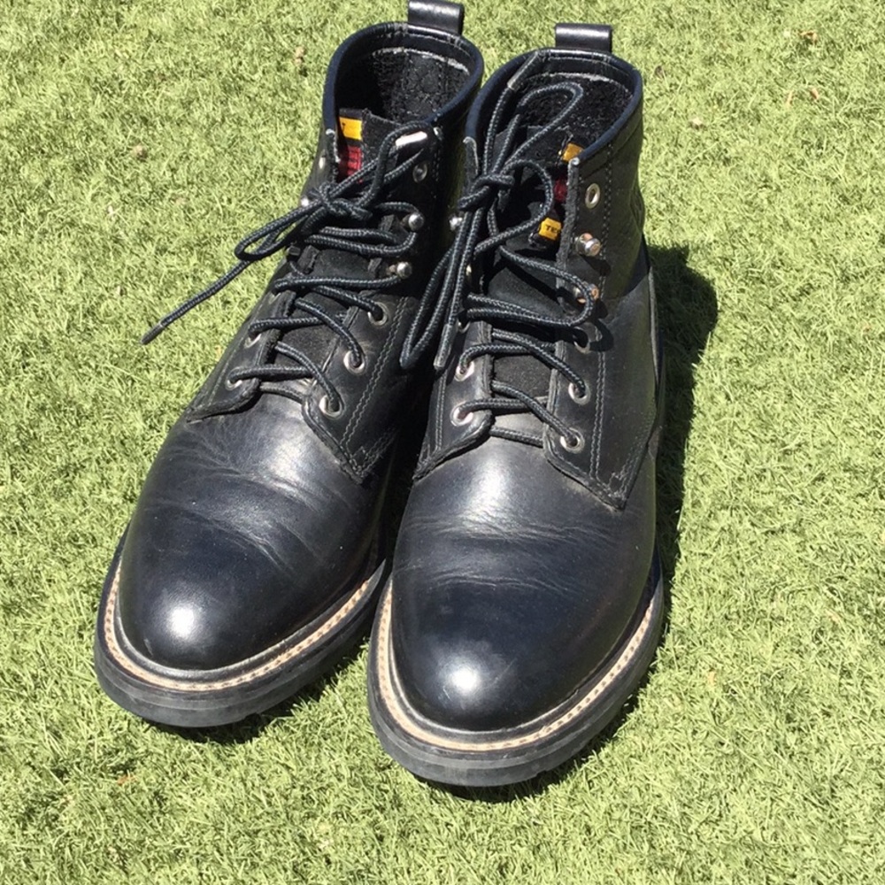 Black Ariat Lace up Boots